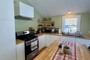 26 Highland St, Mashpee, MA 02649 - Photo 8