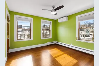 15 Hillock St #2, Boston, MA 02131 - Photo 4