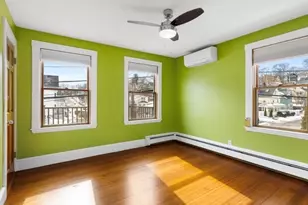 15 Hillock St, Boston, MA 02131 - Photo 4