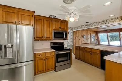 404 Brush Hill Ave, West Springfield, MA 01089 - Photo 6