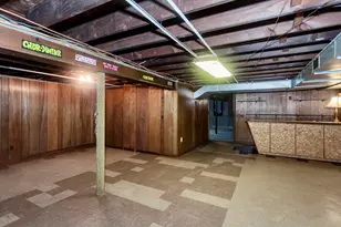 404 Brush Hill Ave, West Springfield, MA 01089 - Photo 26