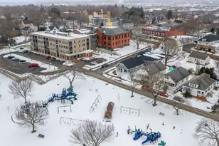 10 Livesey Pkwy, Fairhaven, MA 02719 - Photo 32