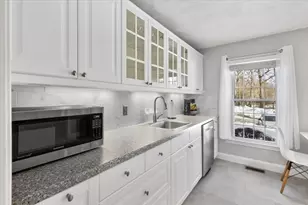 55 West St, Medfield, MA 02052 - Photo 10