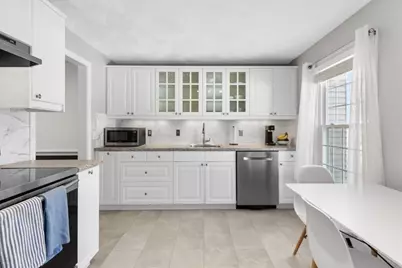 55 West St #3, Medfield, MA 02052 - Photo 8