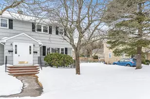 9 Charles Rd, Winchester, MA 01890 - Photo 4