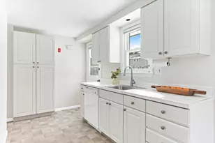 9 Charles Rd, Winchester, MA 01890 - Photo 18