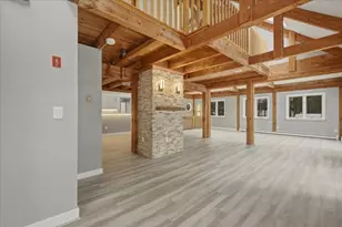 98 Walnut St, Halifax, MA 02338 - Photo 12