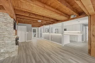 98 Walnut St, Halifax, MA 02338 - Photo 6