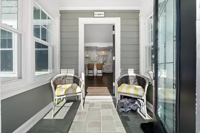 22 Eastland Ter, Haverhill, MA 01830 - Photo 4