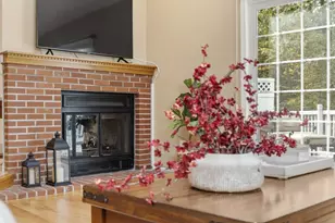 18 B Pilgrim Dr, Westford, MA 01886 - Photo 8