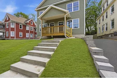 43-45 Leyfred Terrace, Springfield, MA 01108 - Photo 2