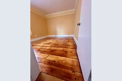 7 Dupont St #1L, Worcester, MA 01604 - Photo 1