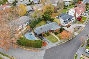 35 Alden Rd, Swampscott, MA 01907 - Photo 2