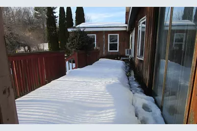 659 Highland St, Northbridge, MA 01534 - Photo 10