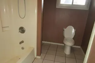 659 Highland St, Northbridge, MA 01534 - Photo 8