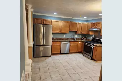 90 Central #002, East Bridgewater, MA 02333 - Photo 4