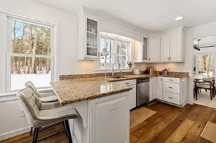 8 Blueberry Ct, Rockland, MA 02370 - Photo 10