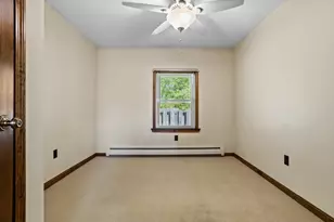 57 Liberty St, Leominster, MA 01453 - Photo 12