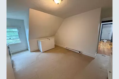107 Bloomfield St #3, Boston, MA 02124 - Photo 4
