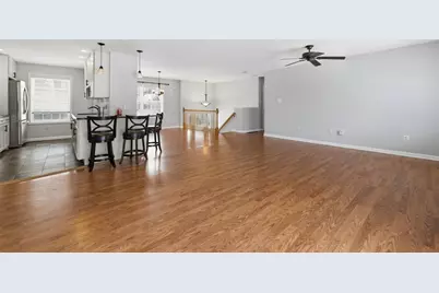 18 Devlin Dr, Chicopee, MA 01020 - Photo 4