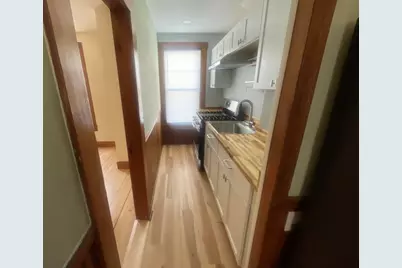 144 A St. #1, Lowell, MA 01851 - Photo 4