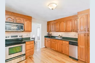 49 Windsor Ln, North Andover, MA 01845 - Photo 10