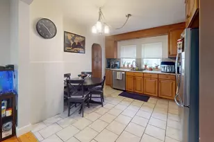 35 Willis Ave, Medford, MA 02155 - Photo 2