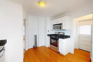 52 Linwood St, Medford, MA 02155 - Photo 12