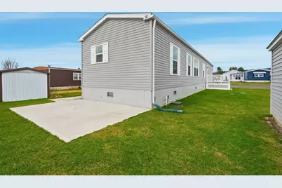 7 1st Ave, Westfield, MA 01085 - Photo 30