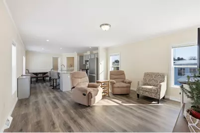 7 1st Ave, Westfield, MA 01085 - Photo 8