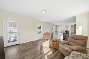 7 1st Ave, Westfield, MA 01085 - Photo 8