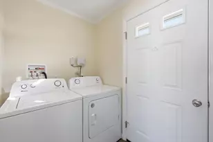 7 1st Ave, Westfield, MA 01085 - Photo 22