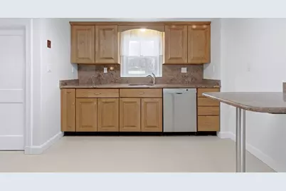 43 Brewster Rd, Medford, MA 02155 - Photo 8