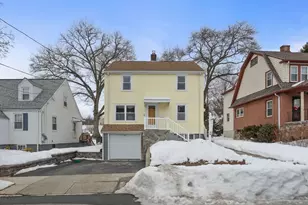 43 Brewster Rd, Medford, MA 02155 - Photo 26