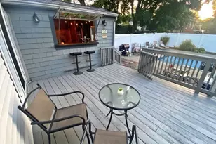 69 Keystone St, Boston, MA 02132 - Photo 8