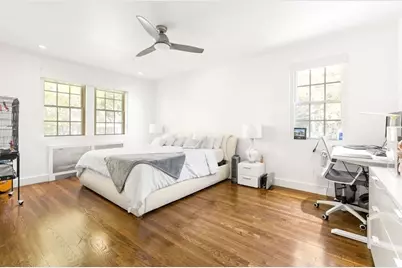 1490 Beacon St #4, Brookline, MA 02446 - Photo 12