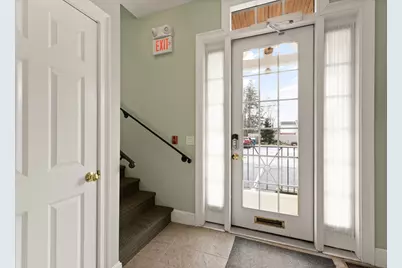 4 Broad St, Plainville, MA 02762 - Photo 4