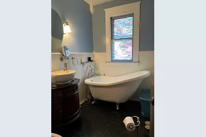 46-48 Milton Street, Springfield, MA 01151 - Photo 12