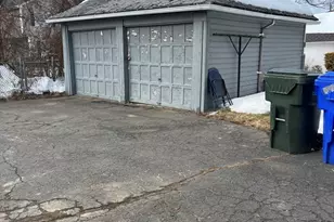 46-48 Milton St, Springfield, MA 01151 - Photo 24