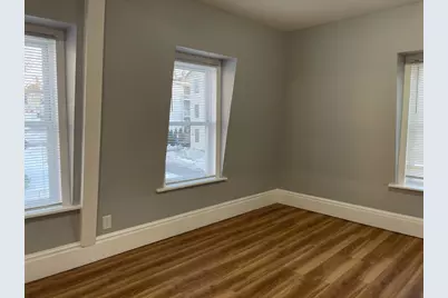 12 Winslow St, Worcester, MA 01609 - Photo 10