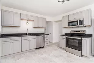 14 Viscoloid Ave, Leominster, MA 01453 - Photo 10