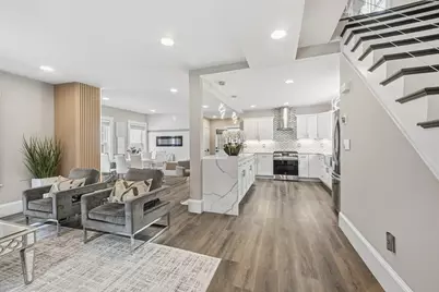 13 Leyden St, Medford, MA 02155 - Photo 4