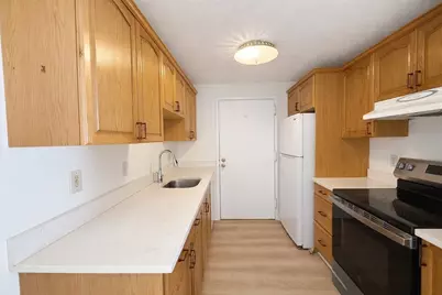 21 Village Rock Ln #4, Natick, MA 01760 - Photo 8