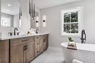 122 Woodruff Ave, Medford, MA 02155 - Photo 16