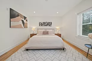 321 Hammond Pond Pkwy, Brookline, MA 02467 - Photo 14