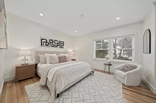 321 Hammond Pond Pkwy, Brookline, MA 02467 - Photo 12