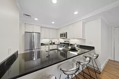 321 Hammond Pond Pkwy #105, Brookline, MA 02467 - Photo 10