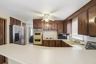 70 Victoria Ln, Marlborough, MA 01752 - Photo 20