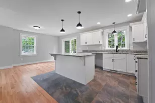 11 Stephanie Dr, Gardner, MA 01440 - Photo 2