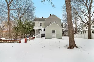 28 Linden Pl, Dedham, MA 02026 - Photo 4
